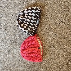 2 North Face bennies